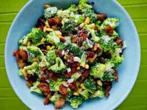 Prøv også Meny Brokkolisalat med bacon.
