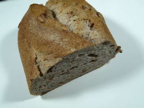 Bilde av Mesterbakeren steinovnsbakt nøttebrød.