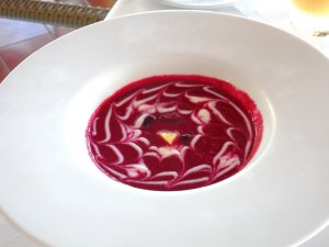 Prøv også Rødbetesuppe med rømme.