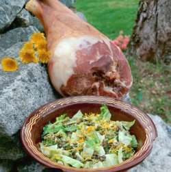 Prøv også Spekeskinke og salat med nykål og linser.
