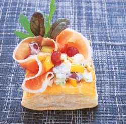 Prøv også Butterdeigskurv fylt med fruktsalat.