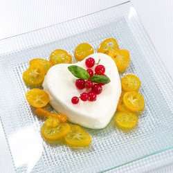 Prøv også Pannacotta med syltet kumquat.