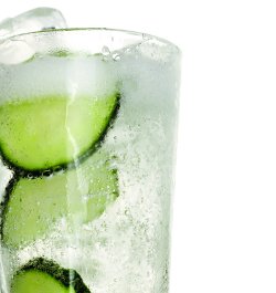 Prøv også Hendrick’s Cucumber & Tonic.