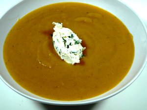 Prøv også Søtpotetsuppe med gressløkkrem.