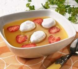 Aprikossuppe med snøegg oppskrift.