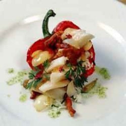 Prøv også Paprika fylt med tørrfisk, Peperoni ripieni di stoccafisso.