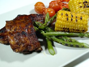 Prøv også Amerikansk spareribs med grillet mais.