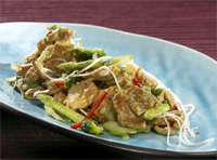 Prøv også Thai wok med chili, peanøtter og fersk ingefær.