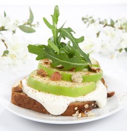Prøv også Epleskiver med vaniljeyoghurt.