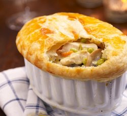 Prøv også Innbakt kremet kyllingsuppe.