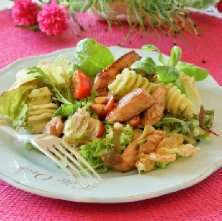 Prøv også Kylling- og pastasalat med pesto.