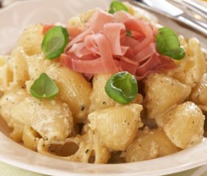 Prøv også Pasta med kremet valnøttpesto.