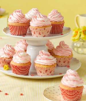 Prøv også Cup Cakes med marmorert smørkrem.