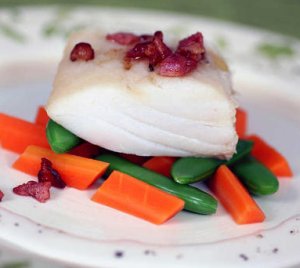 Prøv også Klippfisk med bacon og hvit saus.