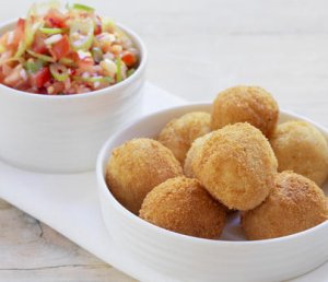 Prøv også Klippfiskboller med salsa.