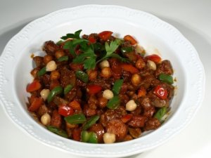 Prøv også Filipinsk Menudo.