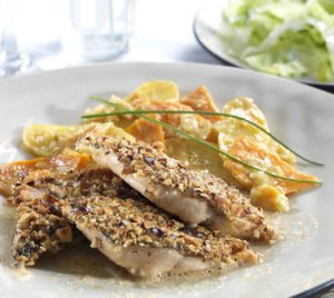 Prøv også Nøttepanert ishavsrøye med potet- og pepperrotgrateng.