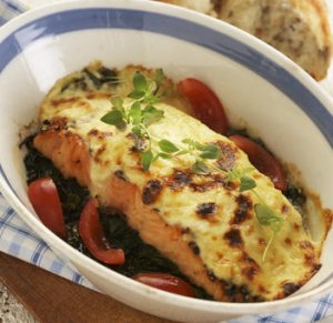 Prøv også Gratinert varmrøykt laks med spinat.