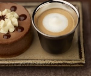 Prøv også Chocolate cheesecake & Espresso Macchiato.