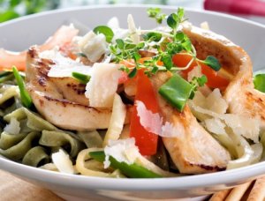 Prøv også Tagliatelle med kalkun og fløtesaus.