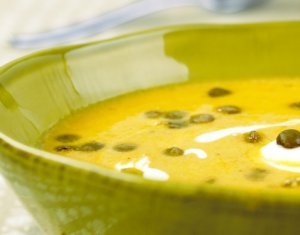 Prøv også Kremet grønnsakssuppe med grønne linser.