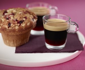 Prøv også Coffee with blackberry liqueur & summer fruit muffins.