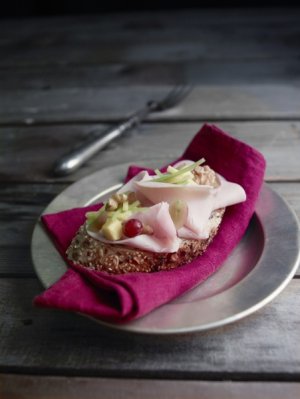 Prøv også Kalkunsmørbrød a la valdorf.