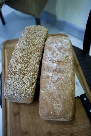 Prøv også Emmerbrød.