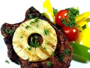Prøv også Kotelett med grillet ananas.