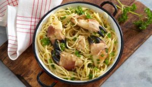 Prøv også Krabbeklør med spaghetti.