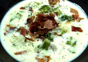 Prøv også Hjemmelagd blomkål og brokkolisuppe med extra.