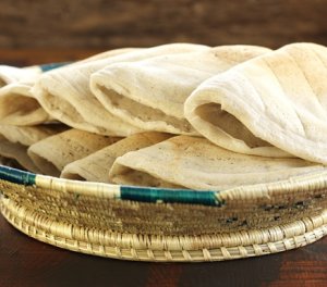 Prøv også Injera.