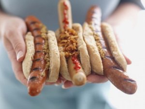Prøv også Pølse og burgerbrød med chorizo og timian.