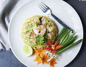 Prøv også Stekte nudler thaistyle (Pad Thai Kung).
