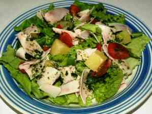Prøv også Salat med kalkunskiver og ananas.