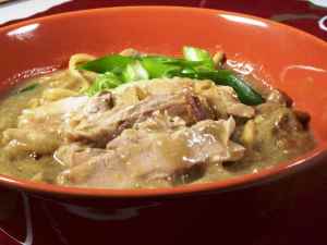 Prøv også Szechuan pork noodle soup.