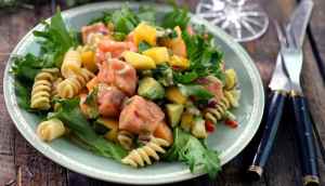 Prøv også Cevichesalat med laks og pasta.