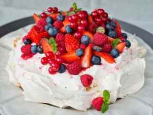 Prøv også Pavlova fra Meny.
