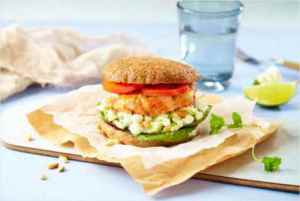 Prøv også Ørretburger med cottage cheese-dressing.