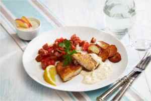 Prøv også Parmesanpanert klippfisk med chorizo og sennepssaus.