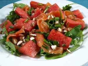 Prøv også Vannmelonsalat med røkt laks.