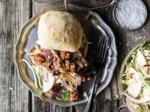 Prøv også Ribbesandwich med epleslaw.
