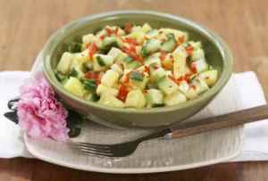 Prøv også Ananas- og agurksalat.