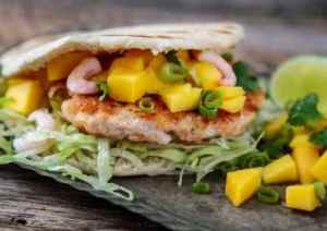 Prøv også Laks- og rekeburger med mango og koriander.