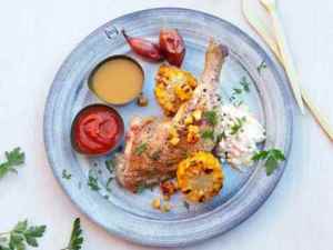 Prøv også Grillede kyllinglår med coleslaw.