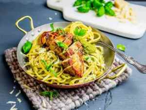 Prøv også Pasta med saftig kylling og hjemmelagd pesto.
