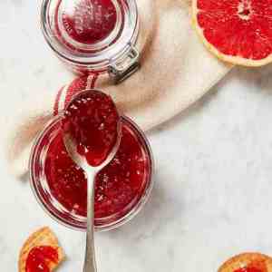 Prøv også Grapefruktmarmelade med jordbær.