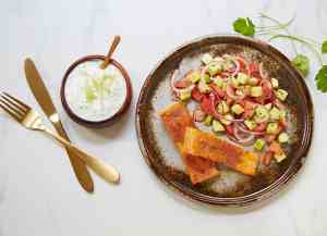Prøv også Laks med koriandertzatziki og tomatsalat.