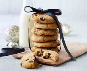 Prøv også Chocolate chip cookies med mandler.