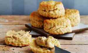 Prøv også Scones med vanilje- og lønnesirupsmør.